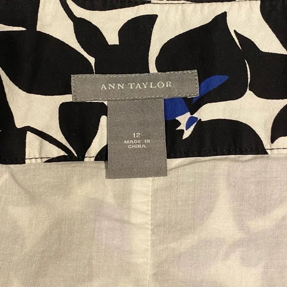 Ann Taylor cotton skirt with blue accents, size 12 - Picture 5 of 7